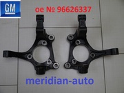 Кулак передний левый  Chevrolet Captiva,  Opel Antara