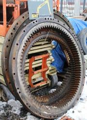 Поворотный круг Hitachi