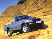 Mitsubishi L200 (2005г). б/у крыло,  ст.фары,  защитная решетка (400р.)